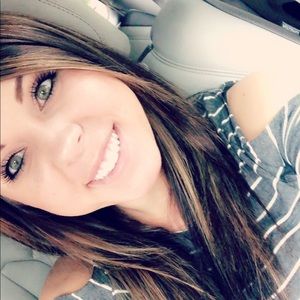 Meet your Posher, Ria